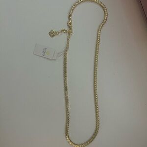Elegant Gold Chain Necklace